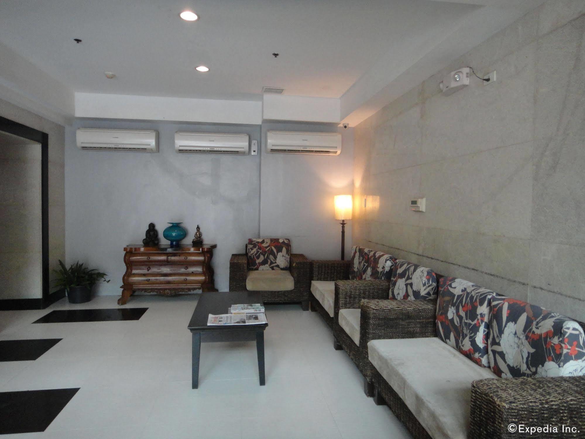 City Suites Ramos Tower Cebu Εξωτερικό φωτογραφία