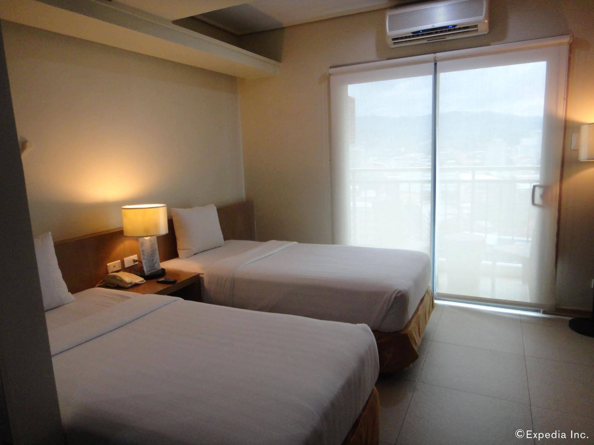 City Suites Ramos Tower Cebu Εξωτερικό φωτογραφία
